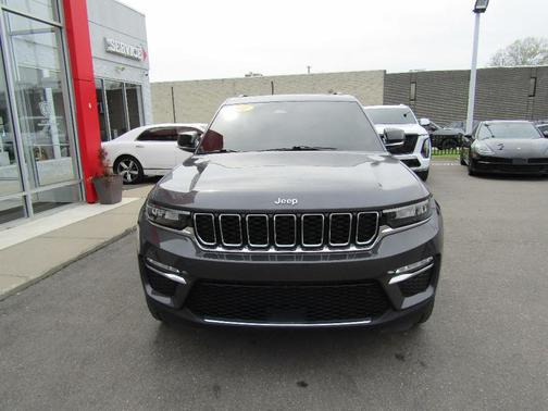 Gray 2022 Jeep Grand Cherokee 4xe Base