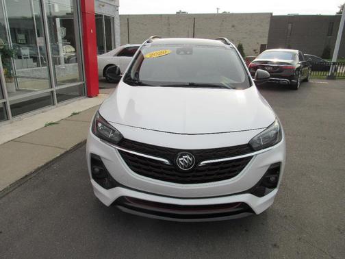 White 2020 Buick Encore GX Select