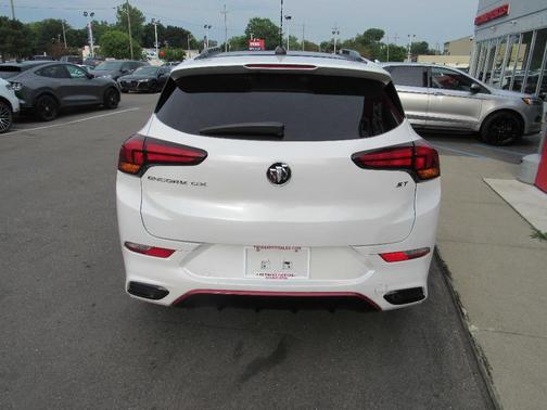 White 2020 Buick Encore GX Select