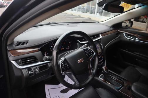 2016 Cadillac XTS Luxury Collection