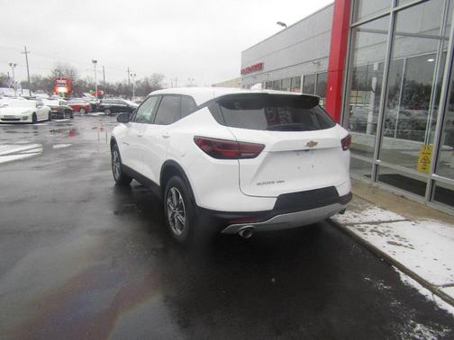 2025 Chevrolet Blazer LT