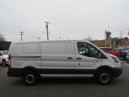 2017 Ford Transit-150 Base