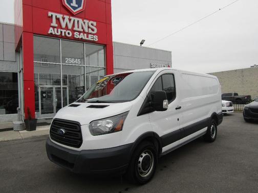 2017 Ford Transit-150 Base