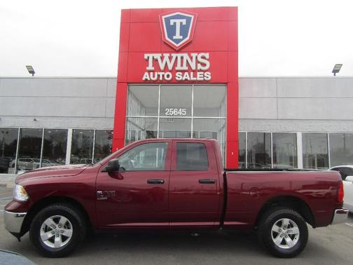 2024 RAM 1500 Classic SLT