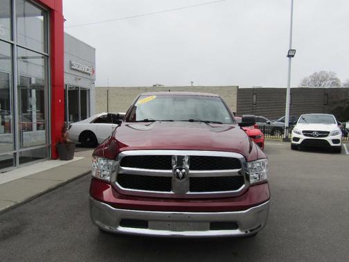 2024 RAM 1500 Classic SLT