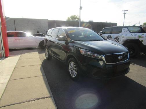 Black 2020 Kia Sorento LX