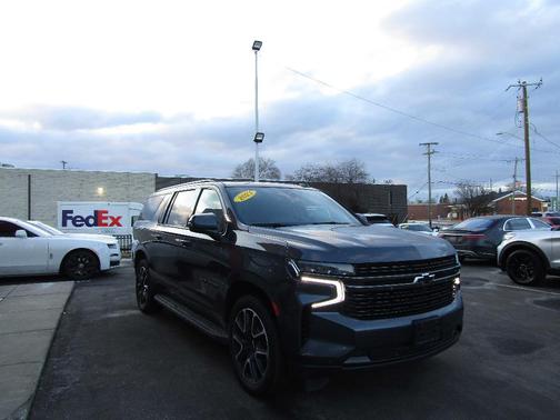 2021 Chevrolet Suburban RST