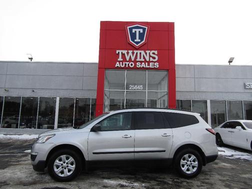 2017 Chevrolet Traverse LS