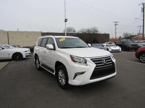 White 2016 Lexus GX 460 Base
