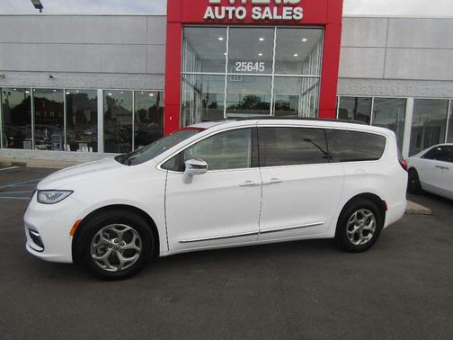 2022 Chrysler Pacifica Limited