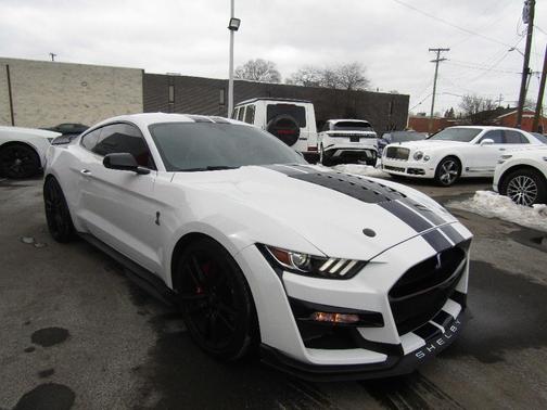 2020 Ford Shelby GT500 Base
