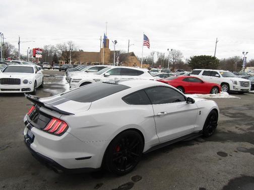 2020 Ford Shelby GT500 Base