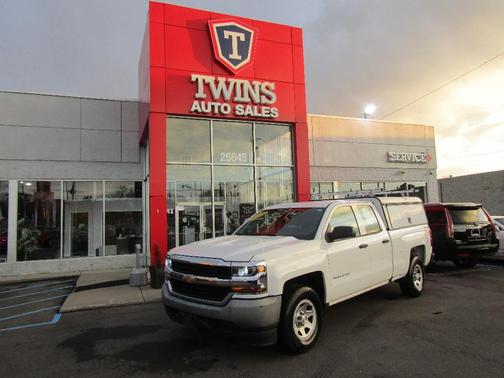 White 2018 Chevrolet Silverado 1500 WT
