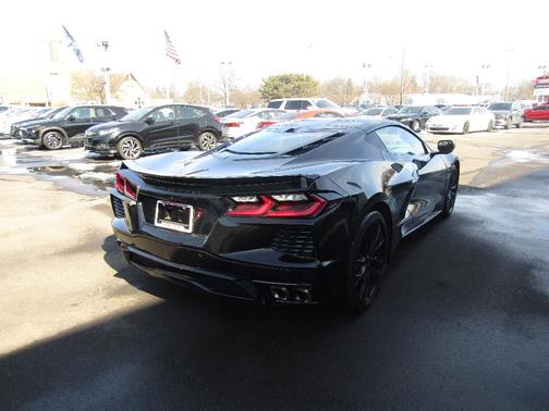 2026 Chevrolet Corvette Stingray w/1LT