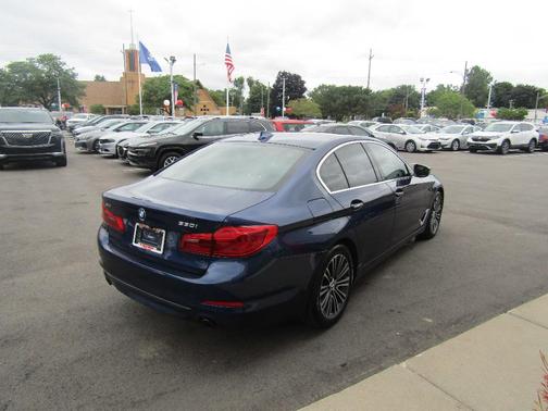 2018 BMW 530 i xDrive