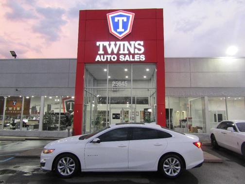 White 2022 Chevrolet Malibu LT