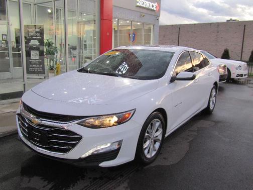 White 2022 Chevrolet Malibu LT