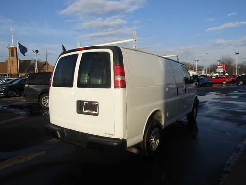 2017 Chevrolet Express 2500 Work Van