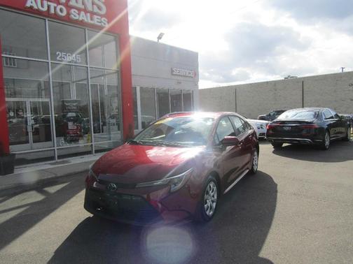 2025 Toyota Corolla LE