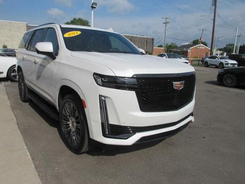 White 2021 Cadillac Escalade Sport