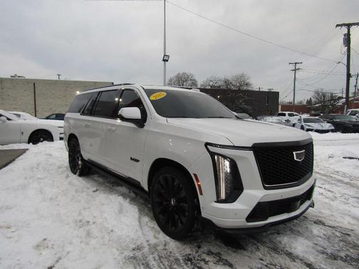 2025 Cadillac Escalade ESV V-Series