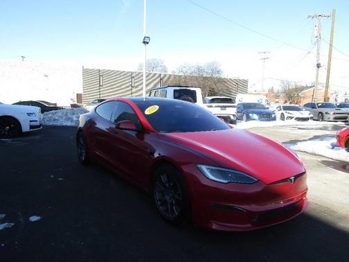 2022 Tesla Model S Plaid