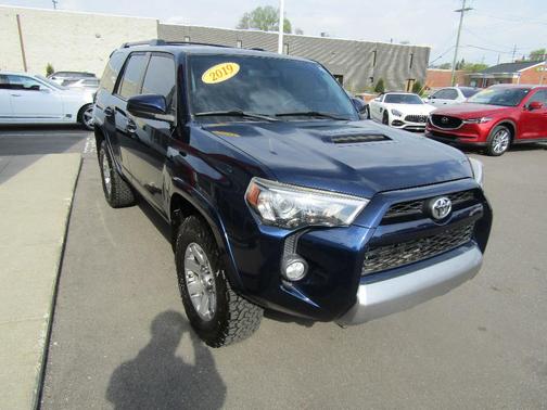 Blue 2019 Toyota 4Runner Sport