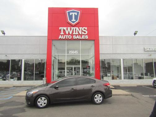 Brown 2017 Kia Forte LX