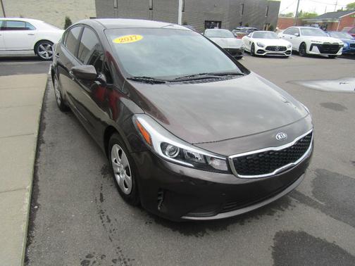 Brown 2017 Kia Forte LX