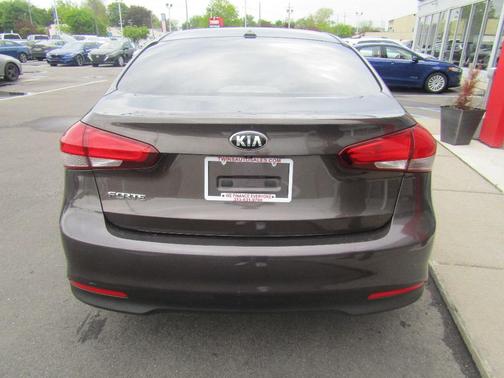 Brown 2017 Kia Forte LX