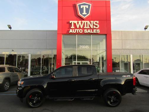 Black 2021 Chevrolet Colorado LT