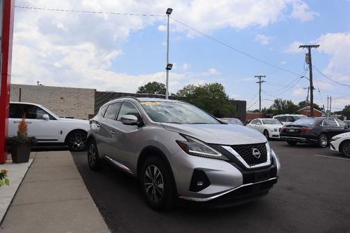 2023 Nissan Murano SV