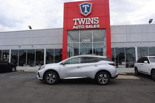 2023 Nissan Murano SV