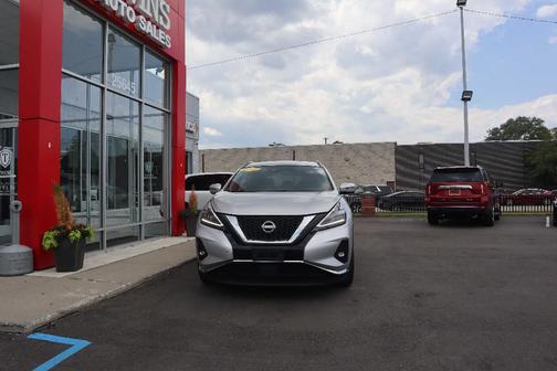 2023 Nissan Murano SV