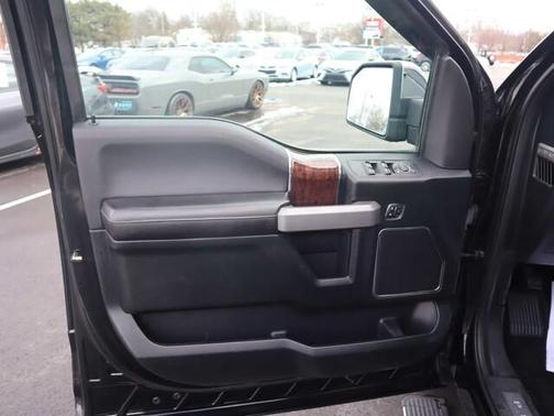 2017 Ford F-150 Platinum