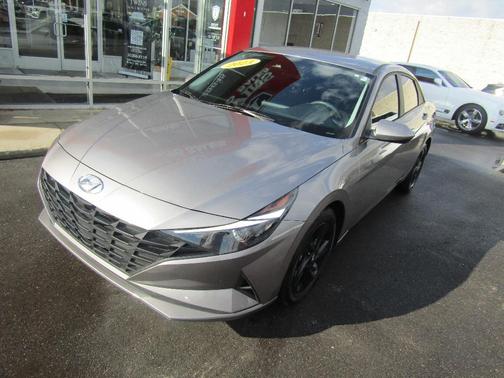 Gray 2023 Hyundai ELANTRA SEL