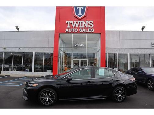 2021 Toyota Camry SE