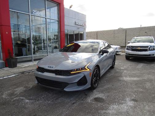 2023 Kia K5 GT-Line