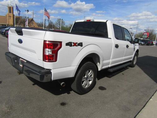 White 2019 Ford F-150 XLT
