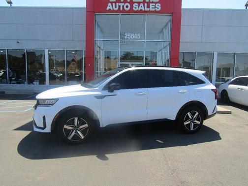 2023 Kia Sorento S