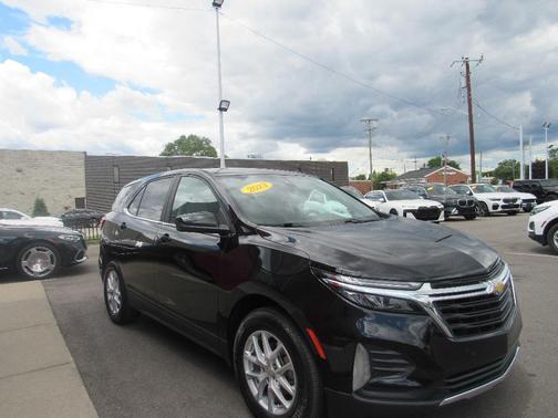 Black 2023 Chevrolet Equinox 2LT