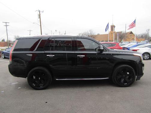 2019 Cadillac Escalade Luxury