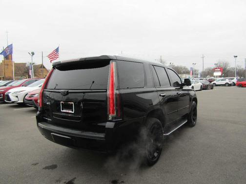 2019 Cadillac Escalade Luxury