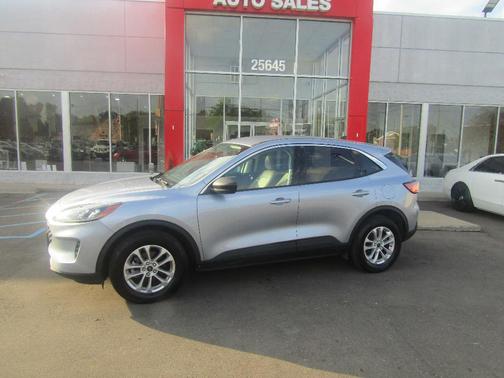 2022 Ford Escape SE