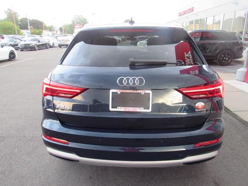 Cosmos Blue Metallic 2020 Audi Q3 45 Premium