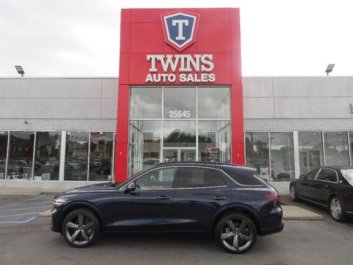 Blue 2022 Genesis GV70 2.5T