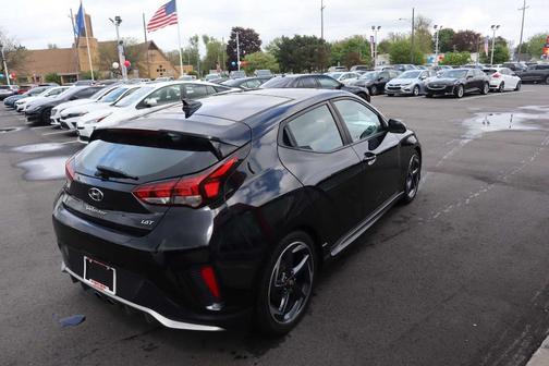 2019 Hyundai Veloster Turbo