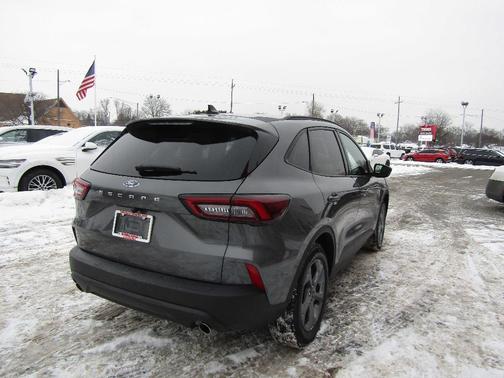 2025 Ford Escape ST-Line