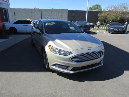 2017 Ford Fusion Hybrid SE