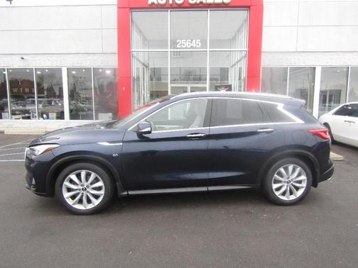 2019 INFINITI QX50 ESSENTIAL